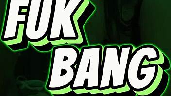 i fuck columbian babe public paintin boy oops