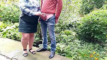 Gorgeous mature cougar milf begs for hot cum load