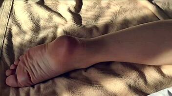 i fucked 40-year-old milf in her bed brought her too orgasm pov