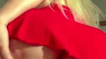 horny mommy noel takes blondie fesser's huge cock slapping wet pussy to orgasm