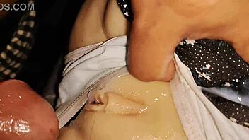 please don't stop fucking me 😩💦 huge cumshot explosion