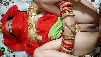 does hot indian village wife crave intense bedroom pounding too?