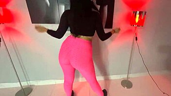 Latina model Mia Montiel shakes huge fat ass worships curves roughly