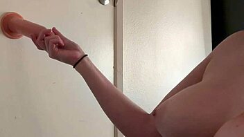 italian milf artemisia loves dildo handjob play