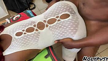 Ebony couple enjoys passionate session in her cozy room