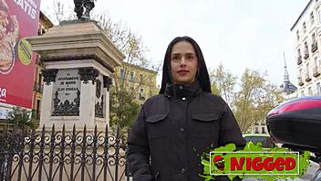 21-Year-Old Colombian Babe Tries Massive Black Cock First Time!