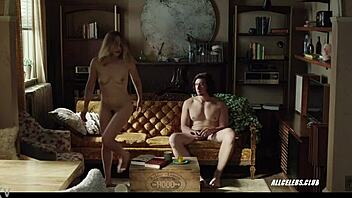 Jemima Kirke bares big tits in nude handjob scene!