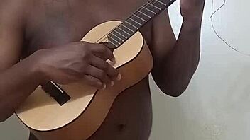 love bathroom singing for clearer voice 🎤