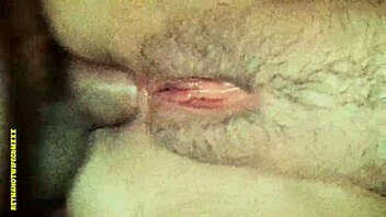 latina pays uber taxi with blowjob then takes anal ride