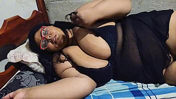 party girl bends for intense anal cumshot facial