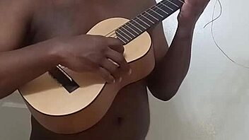 love bathroom singing for clearer voice 🎤