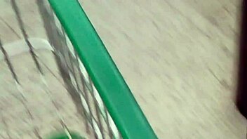 flashing big ass for lover visit