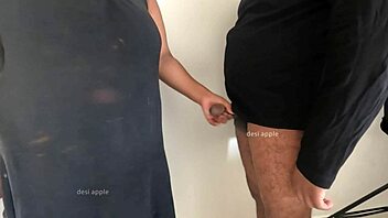 secret indian massage turns into caught handjob 😏🍆
