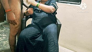 Indian mature bombshell fucks horny neighbor boys hard in bedroom!