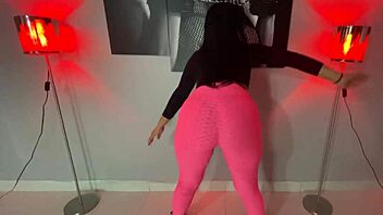 Latina model Mia Montiel shakes huge fat ass worships curves roughly