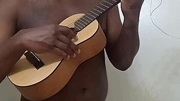 love bathroom singing for clearer voice 🎤