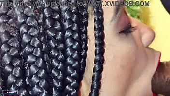 ei morena safada, chupa essa pica ate arrombar!