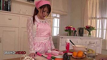 Mature Japanese babe slurps cock then takes creampie in hardcore pussy pounding