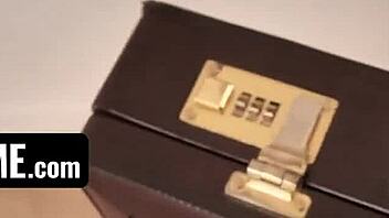 uhh curvy dana wolf blew my big cock deep in kitchen pov sislovesme y'know