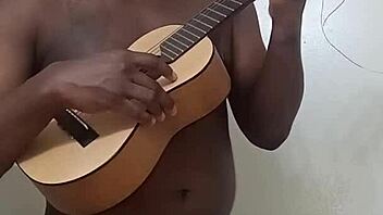 love bathroom singing for clearer voice 🎤