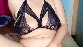 alisha bhabhi's juicy curves homemade fun