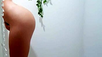 Milf Catches Jerking Stud And Drains Cum On Wet Pussy Fast!