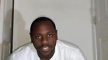 relaxing holiday stretches with thankful banana eats