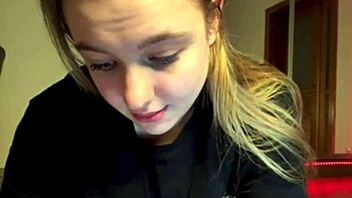 Hey, wanna see my fat ass spread wide close-up bent over doggystyle on webcam?