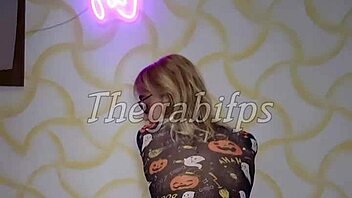 halloween costume show from hot blonde thegabifps