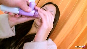 Japanese housewife chats cheating in casting before uncensored creampie pounding