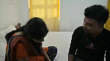 Hot Horny Indian Wife's Hardcore Romantic Fuck Night