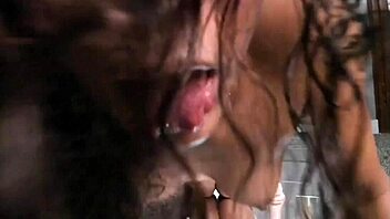 i feel so naughty in webcam dildo bliss