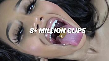 muscular babe facesits humiliates with fat ass