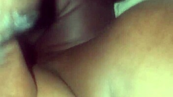 big breasts ebony girl, wanna squeeze and suck these sexy tits hard