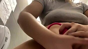 curvy amateur squirts unbelievably hard fingering pussy outdoors in public