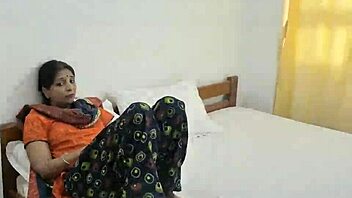 Hot Horny Indian Wife's Hardcore Romantic Fuck Night