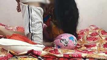 hey indian girlfriend wanna outdoor fuck then hotel pounding creampie