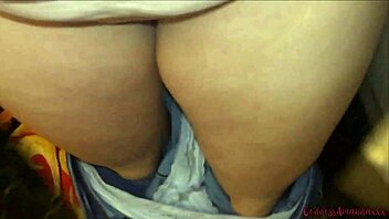 open wide for my girlfriend's sexy shaved pee fetish compilation