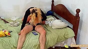 young babe frets over creampie in pussy