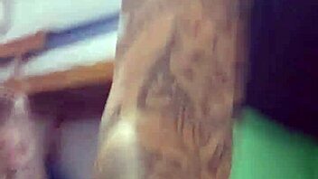 tô indo pra academia exibindo meu corpo pros machos tarados