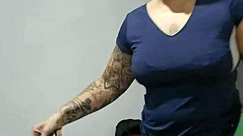 tô indo pra academia exibindo meu corpo pros machos tarados