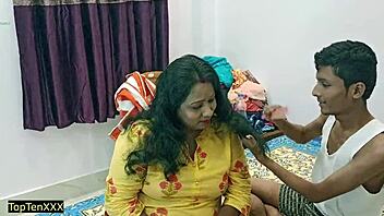 DEVERS Bhabhi's PETITE ASS FUCKED ROUGH in Amazing Sex