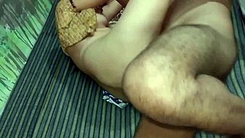 Janvibhabhi's closeup doggystyle pounding with bf 🔥🍑