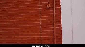 submit to lindsey lakes now