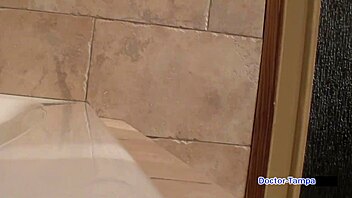 dr tampa handcuffs naomi alice's big ass 🔒🍑