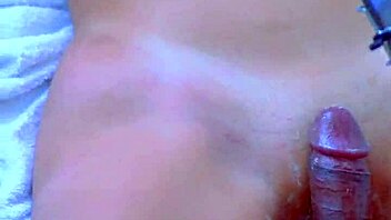 Desi College Girl Pussy Rubs to Big Cock Creampie!
