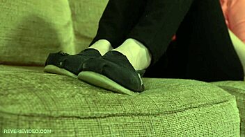 Detailed Foot Fetish Tickle Play