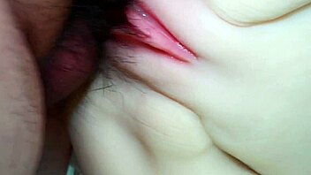 Wanna spread legs for deep toy double penetration