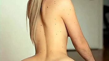 Ai milf shakes huge hairy latina ass squirting wildly