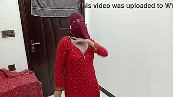 desi pakistani housewife dances nude seductively for you